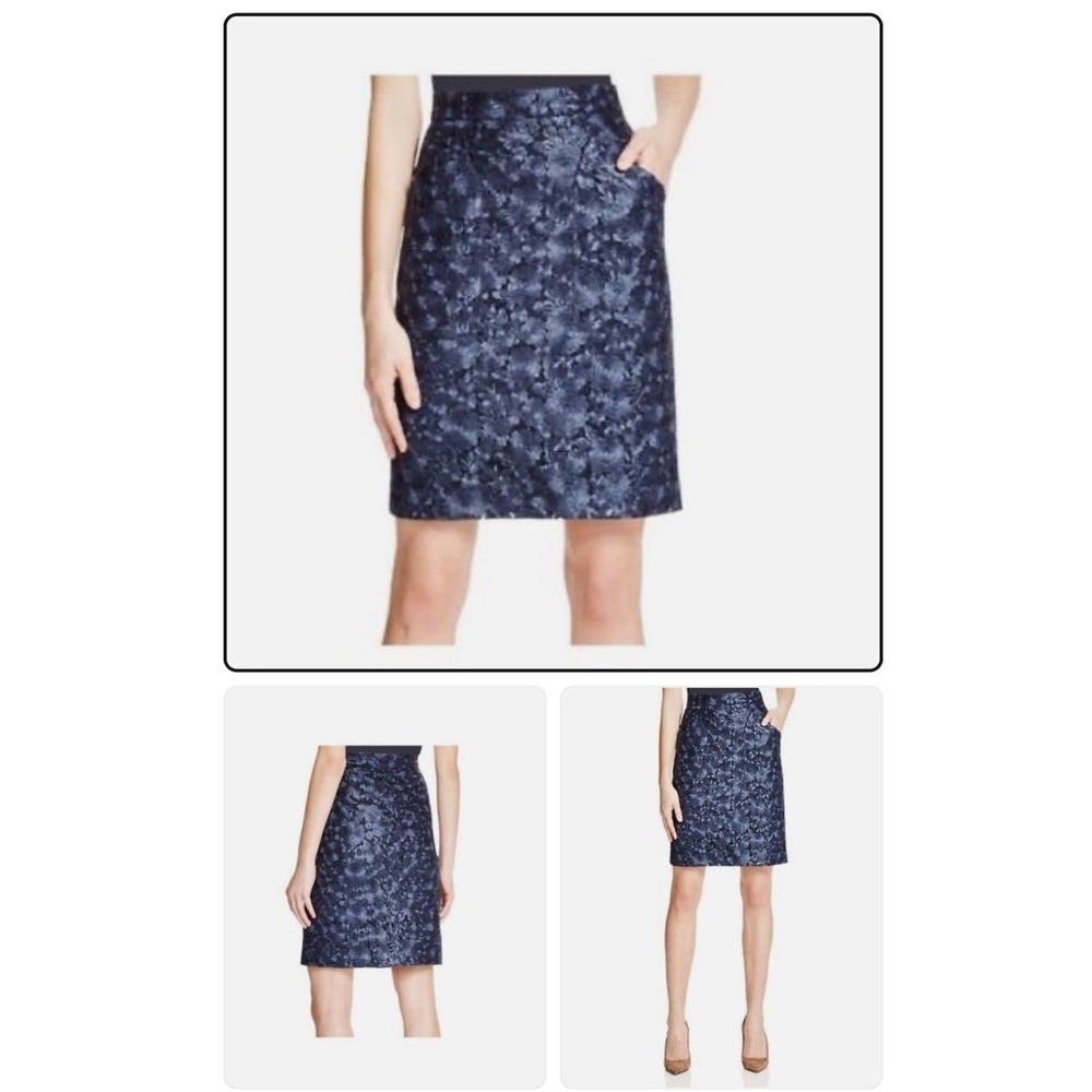 DKNY Lace Floral Embossed Blue Skirt Lined Front Pockets Zipper MSRP $230 Sz 0 S